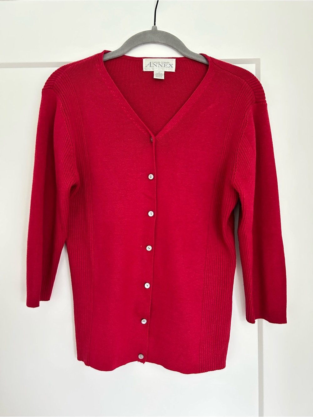 Vintage Casual Corner Red V-Neck Button Front Cardigan